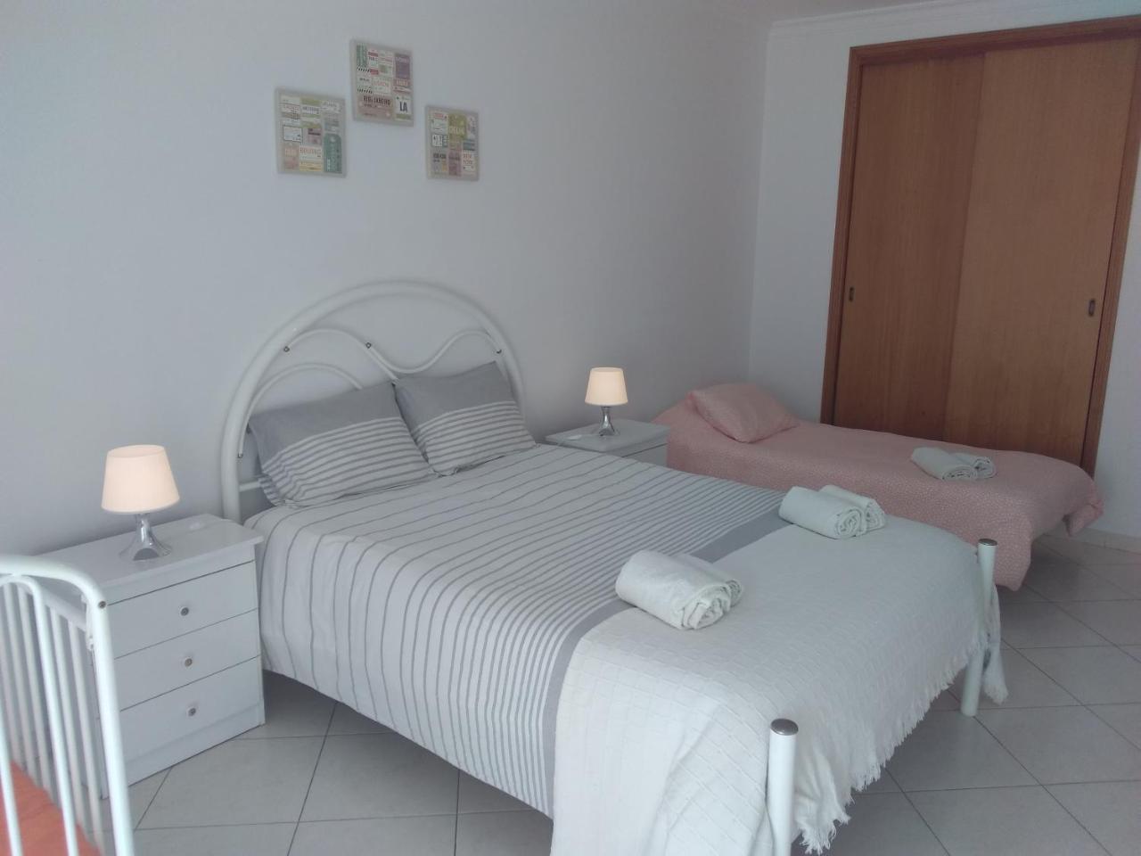 Apartamentos Monica Куартейра Екстериор снимка