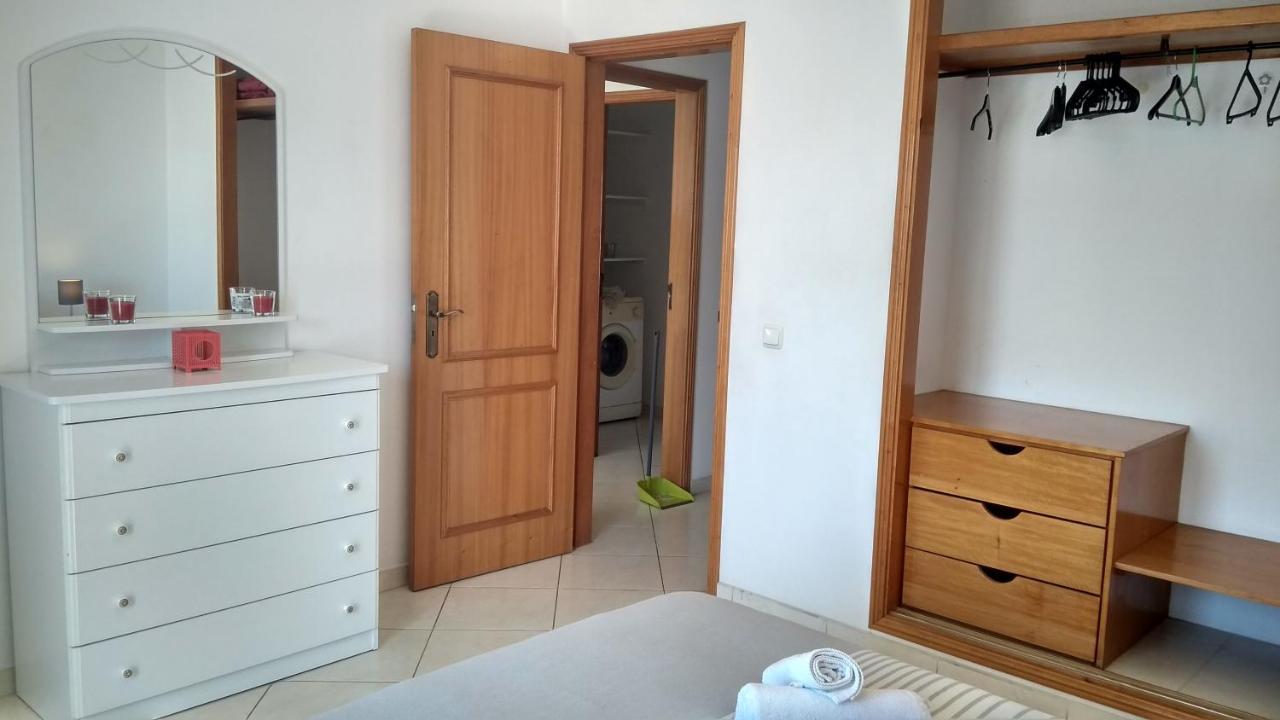 Apartamentos Monica Куартейра Екстериор снимка